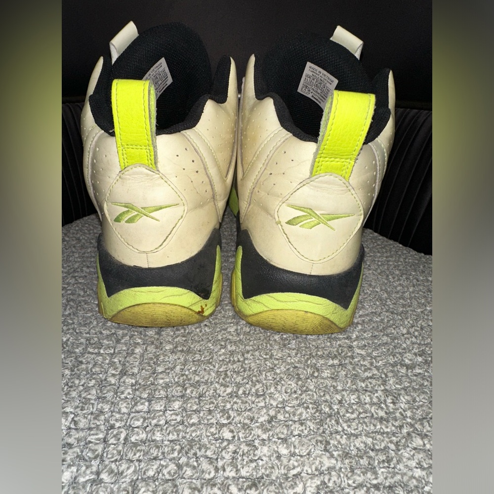 Older Reebok Sneakers - Picture 8 of 11